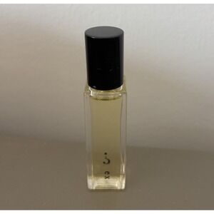 Riddle Roll On Fragrance Oil Ex 8ml New Without Box 0.27 Oz